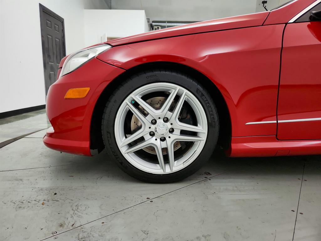 Used 2011 Mercedes-Benz E 550 Cabriolet image 29