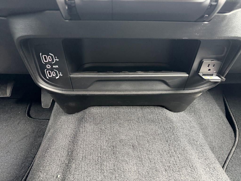 New 2026 RAM 3500 Tradesman image 25