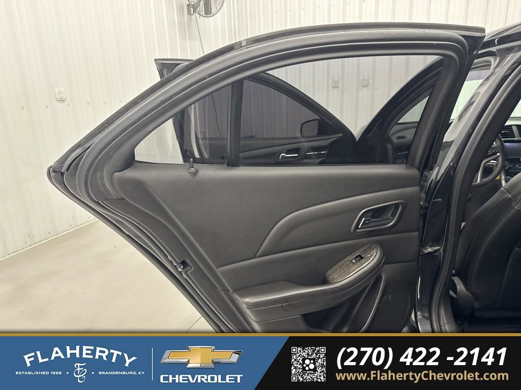 Used 2014 Chevrolet Malibu LT w/ Power Convenience Package image 11