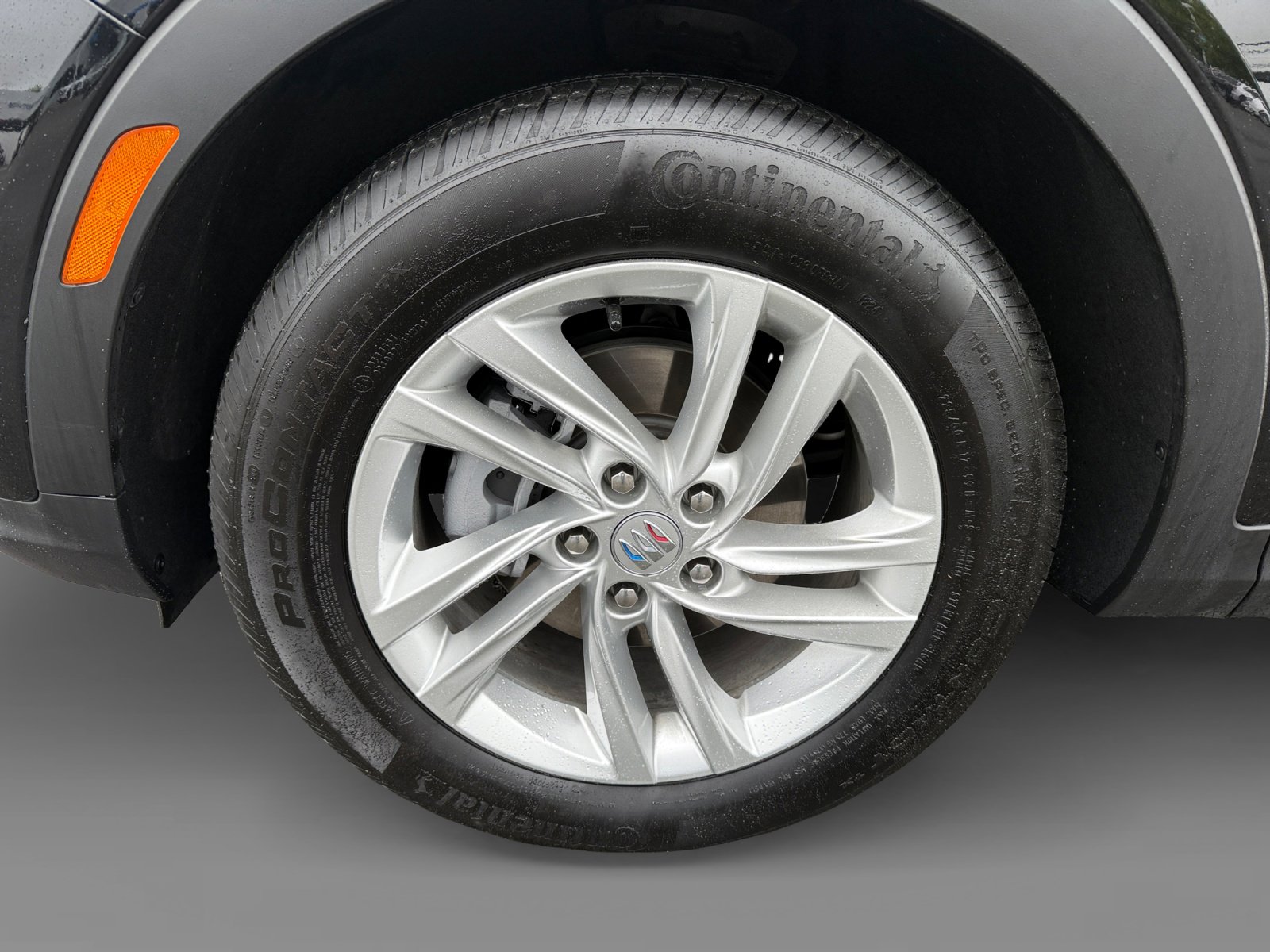 Used 2025 Buick Envista Preferred w/ Convenience II Package image 9