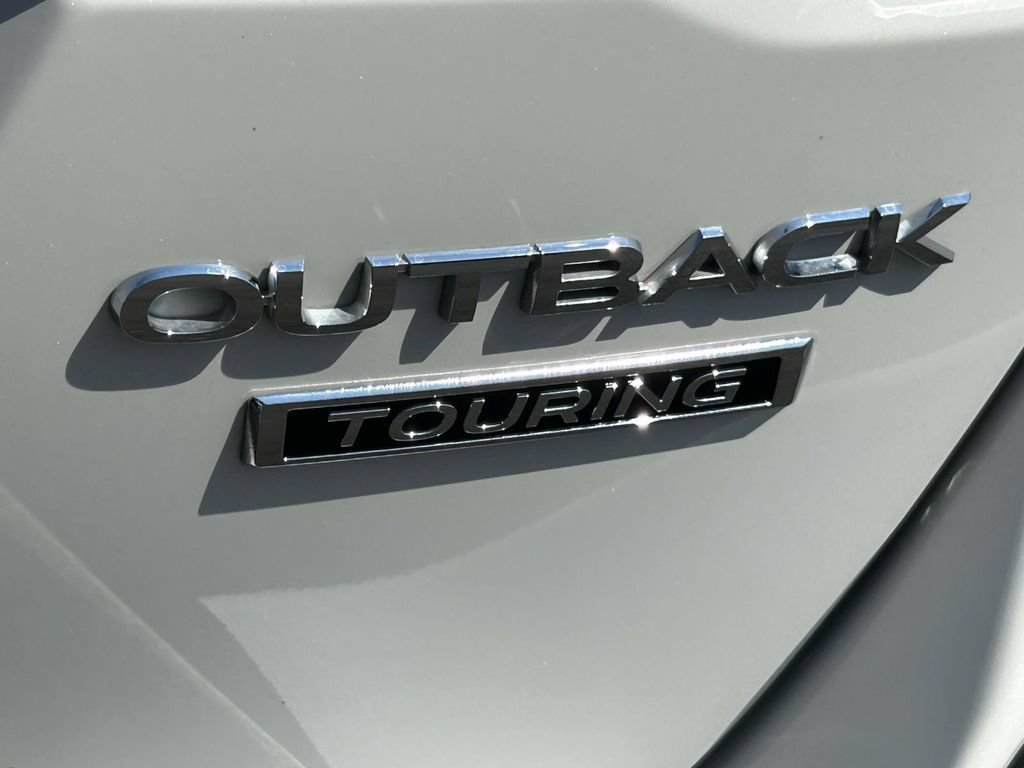 Certified 2023 Subaru Outback Touring AWD/4WD image 8