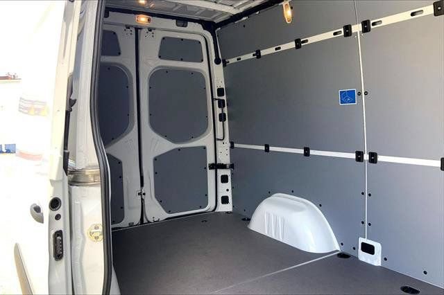 New 2026 Mercedes-Benz Sprinter 2500 image 37