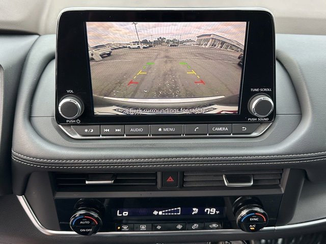 Certified 2023 Nissan Rogue SV image 13