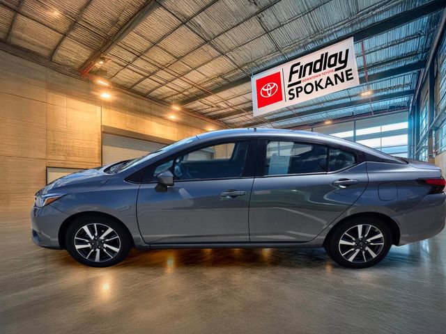 Used 2024 Nissan Versa SV FWD image 2