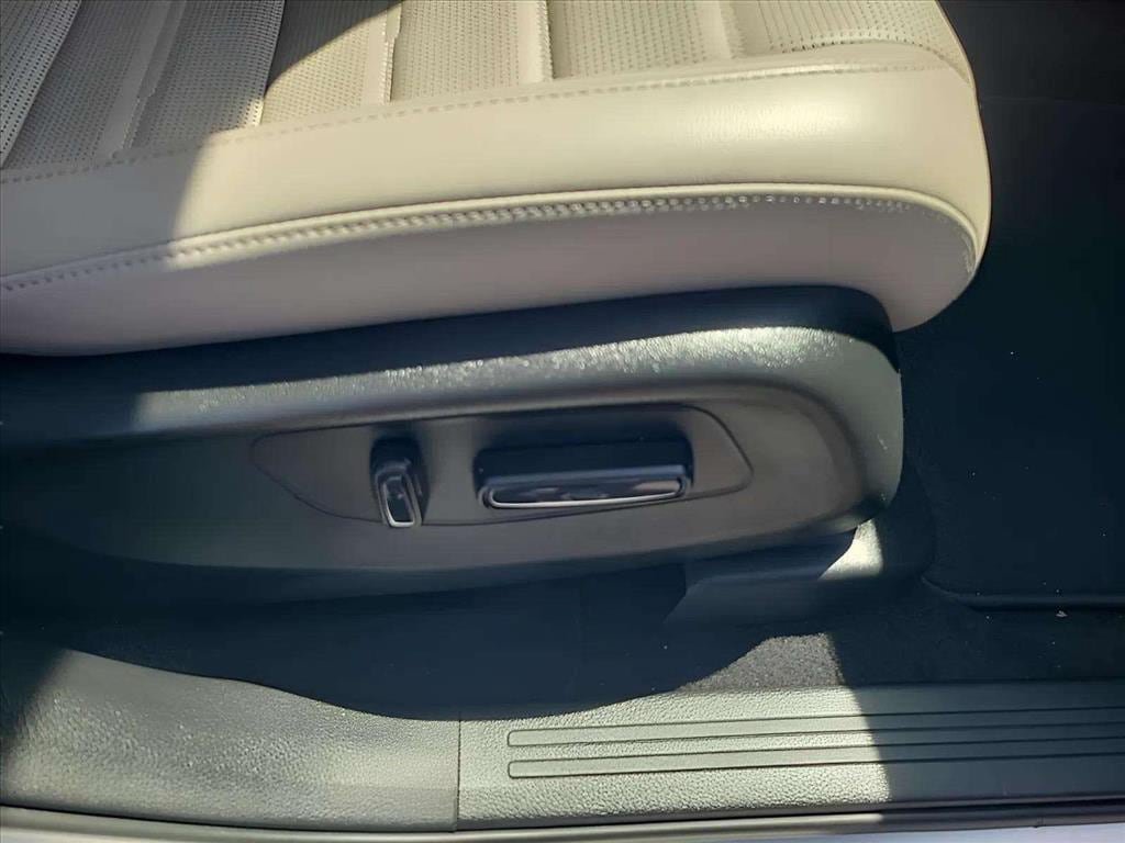 Used 2024 Honda CR-V EX-L image 31