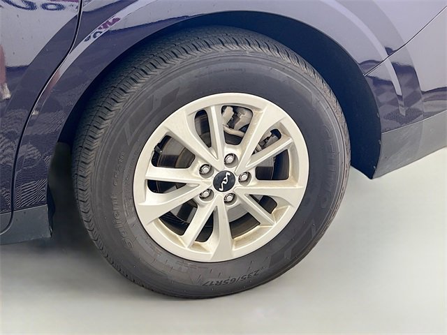 Used 2024 Kia Carnival LX image 35