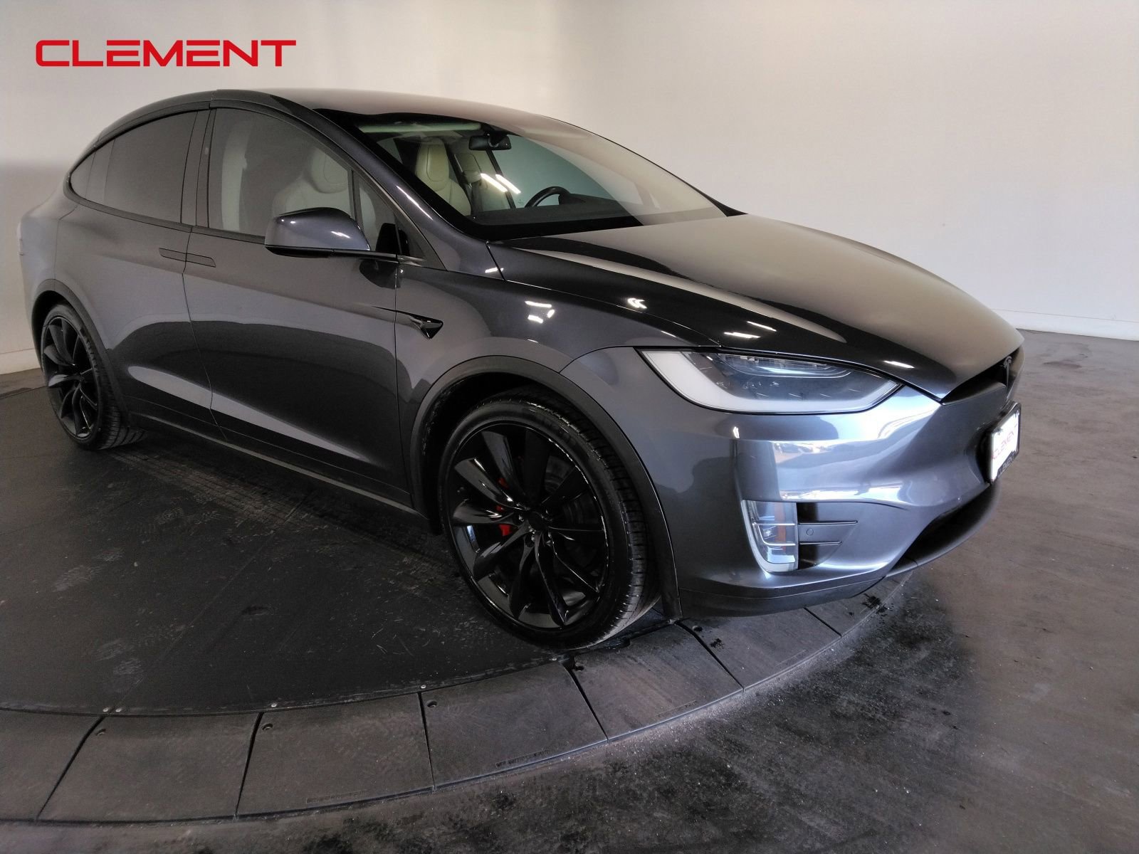 Used 2017 Tesla Model X P100D image 3