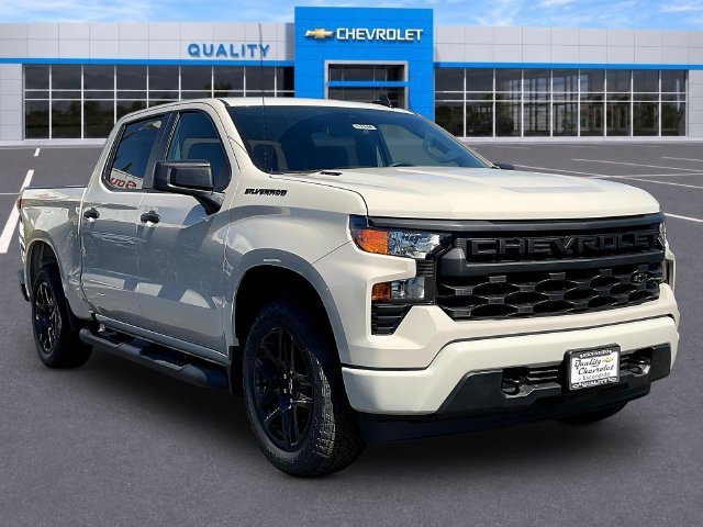 New 2026 Chevrolet Silverado 1500 Custom w/ Turbomax Blackout Package