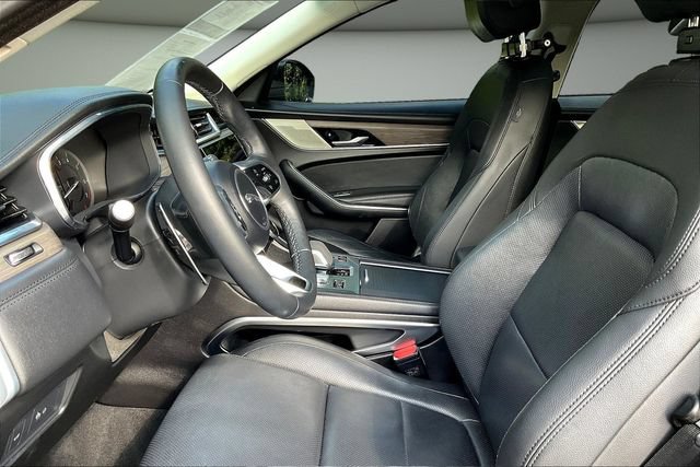 Used 2023 Jaguar F-PACE S AWD/4WD image 23