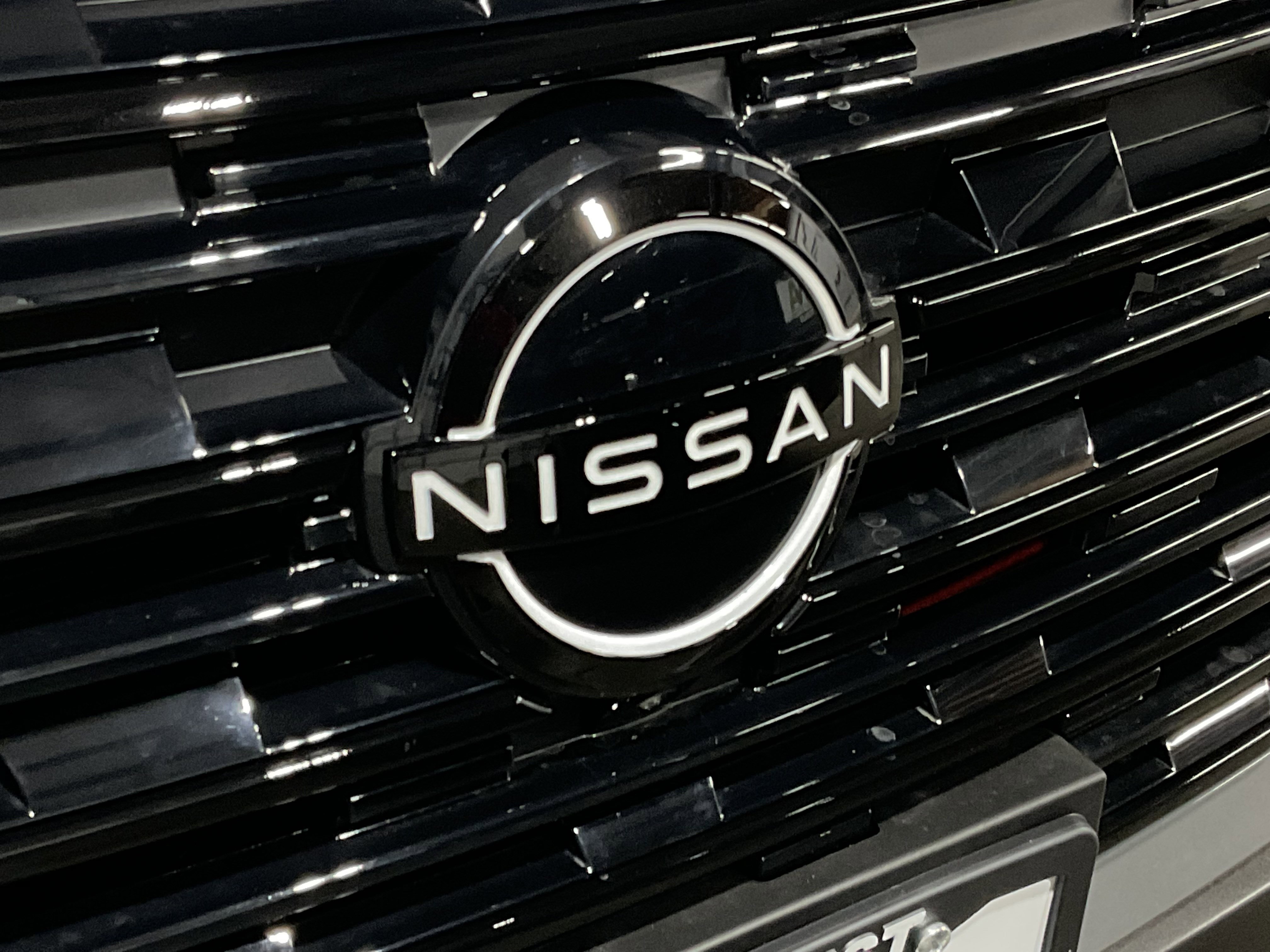 Used 2026 Nissan Rogue SV image 6