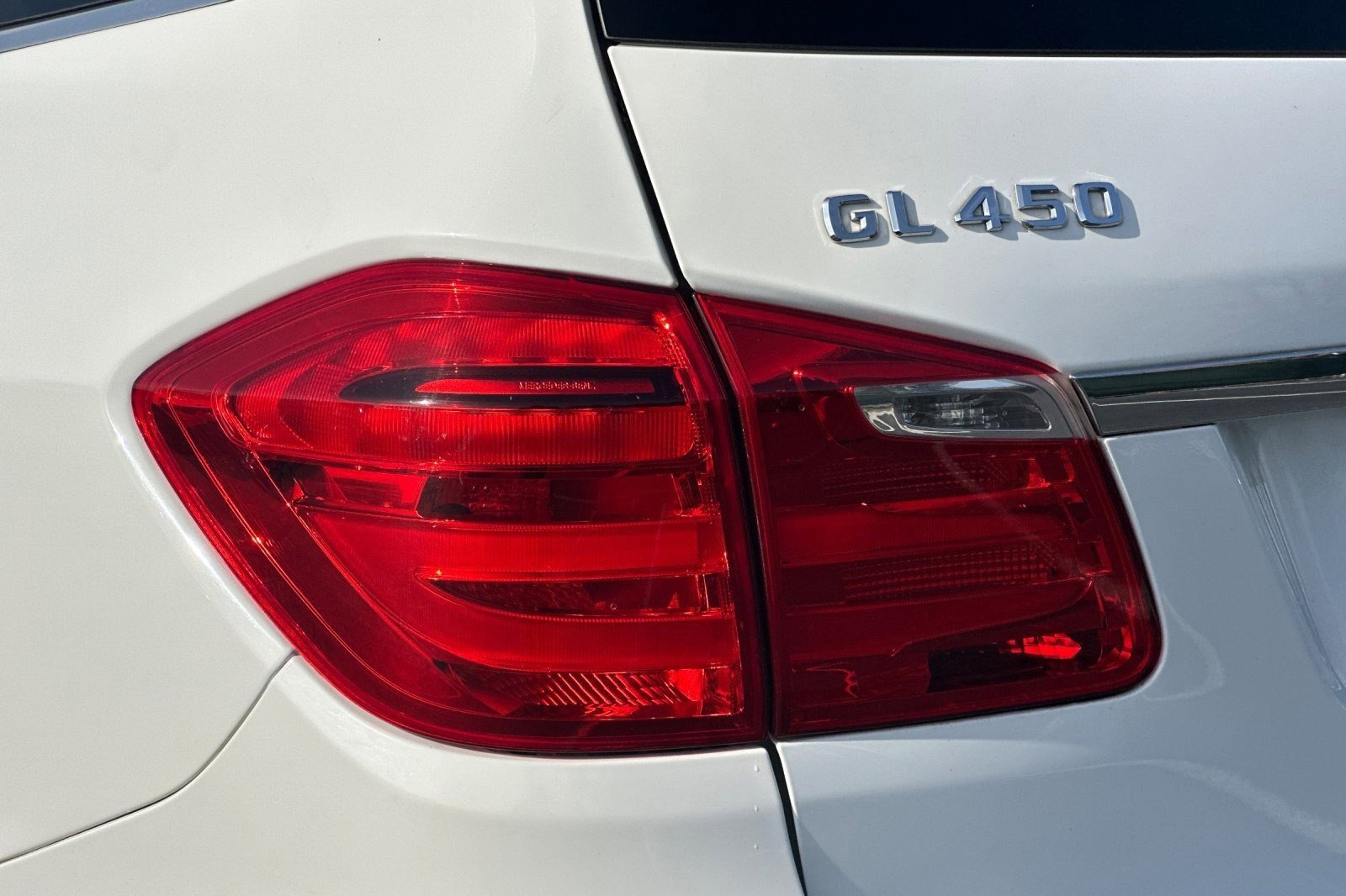 Used 2014 Mercedes-Benz GL 450 4MATIC image 12