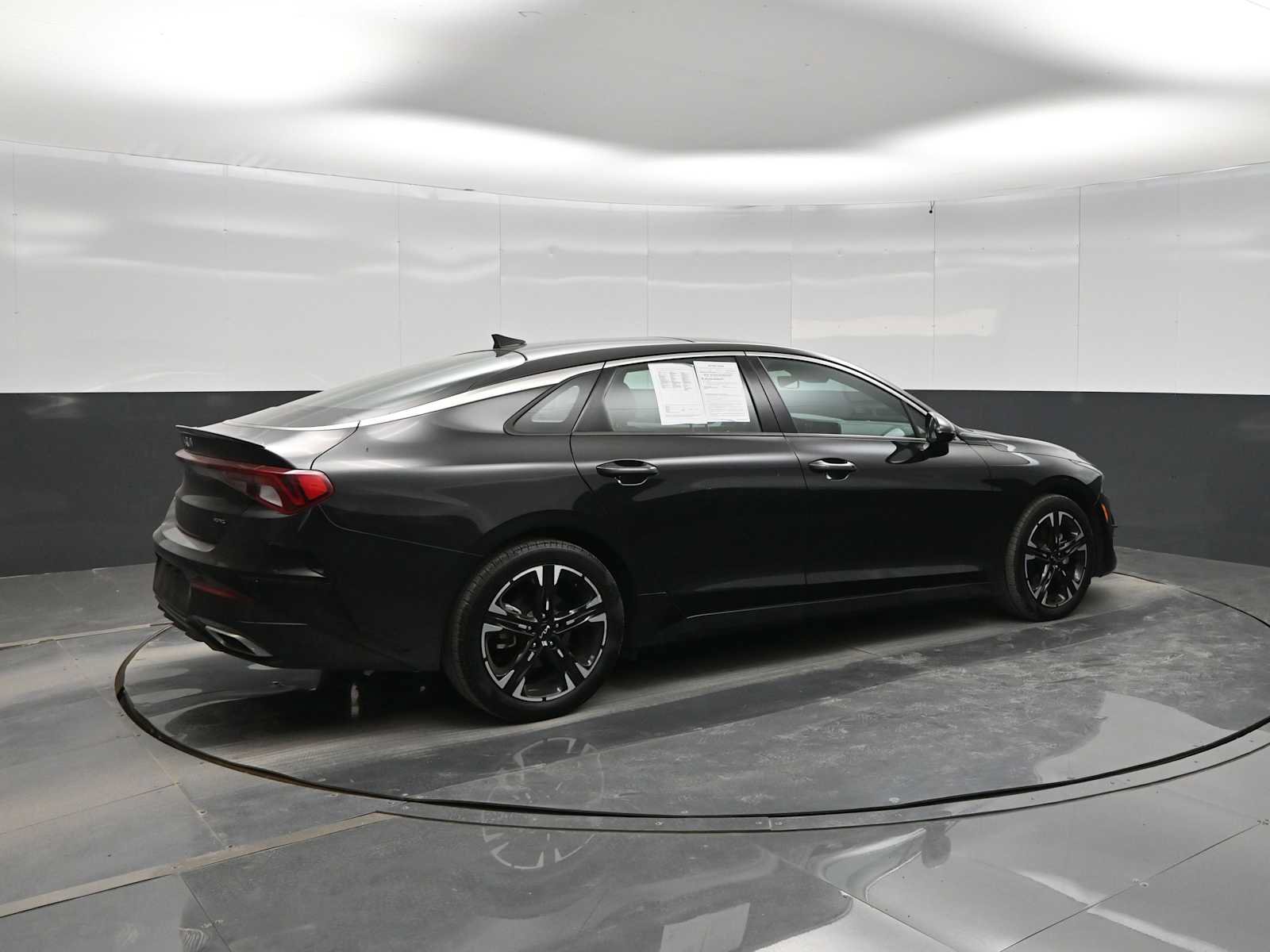 Used 2022 Kia K5 GT-Line w/ GT-Line Awd Premium Package image 8