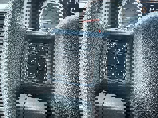 Used 2018 RAM 1500 Classic SLT RWD image 24