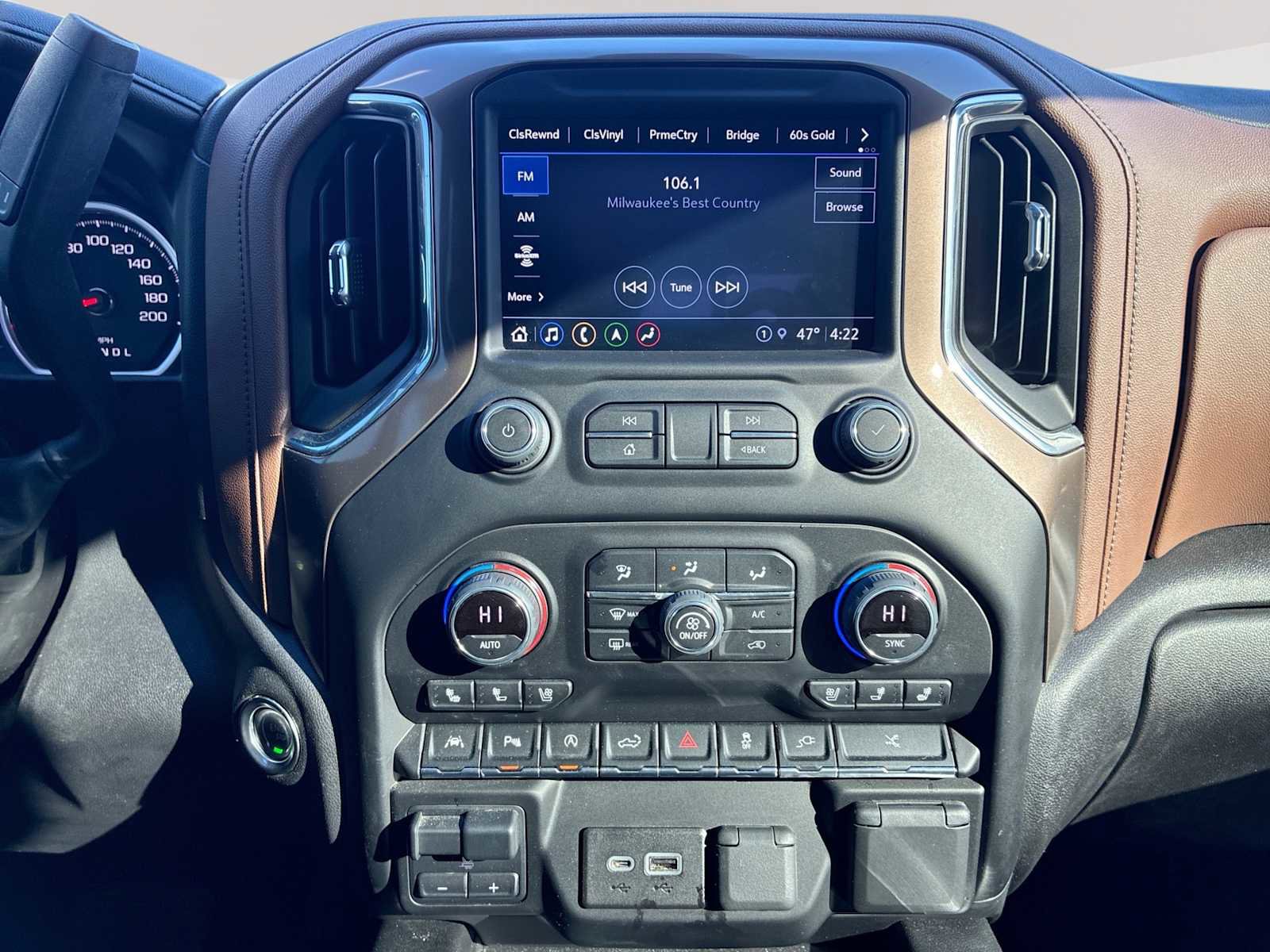 Certified 2022 Chevrolet Silverado 1500 High Country image 13