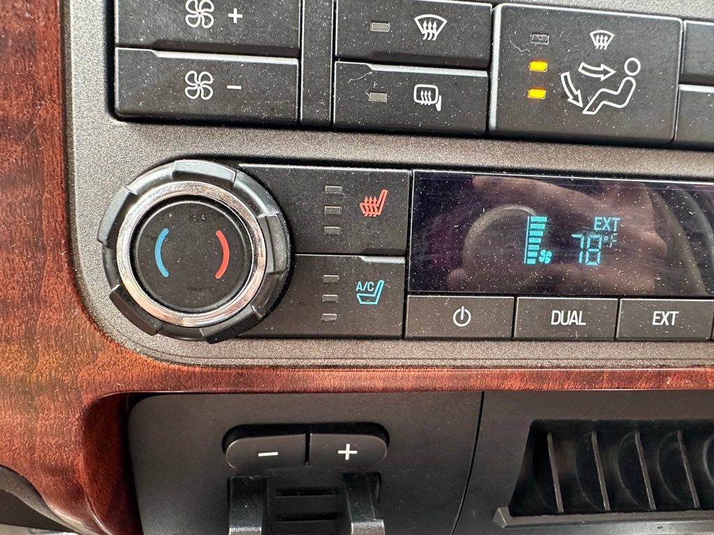 Used 2011 Ford F250 King Ranch w/ King Ranch w/Chrome Pkg AWD/4WD image 21