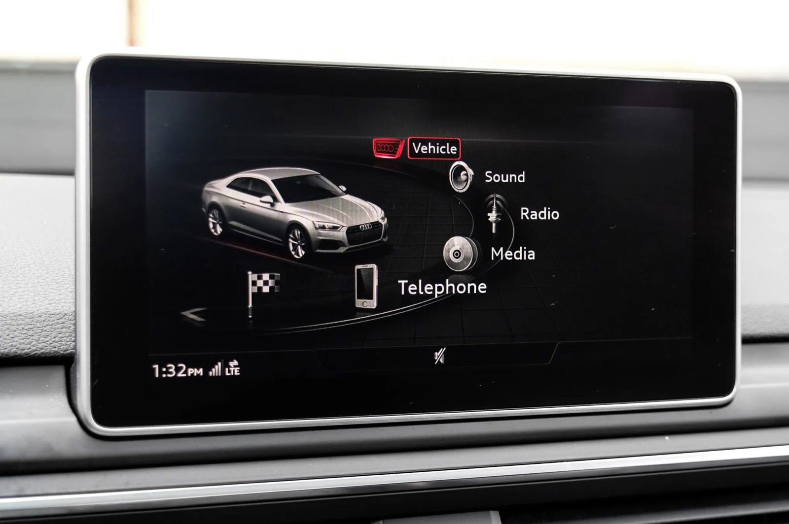 Used 2018 Audi RS 5 AWD/4WD image 38