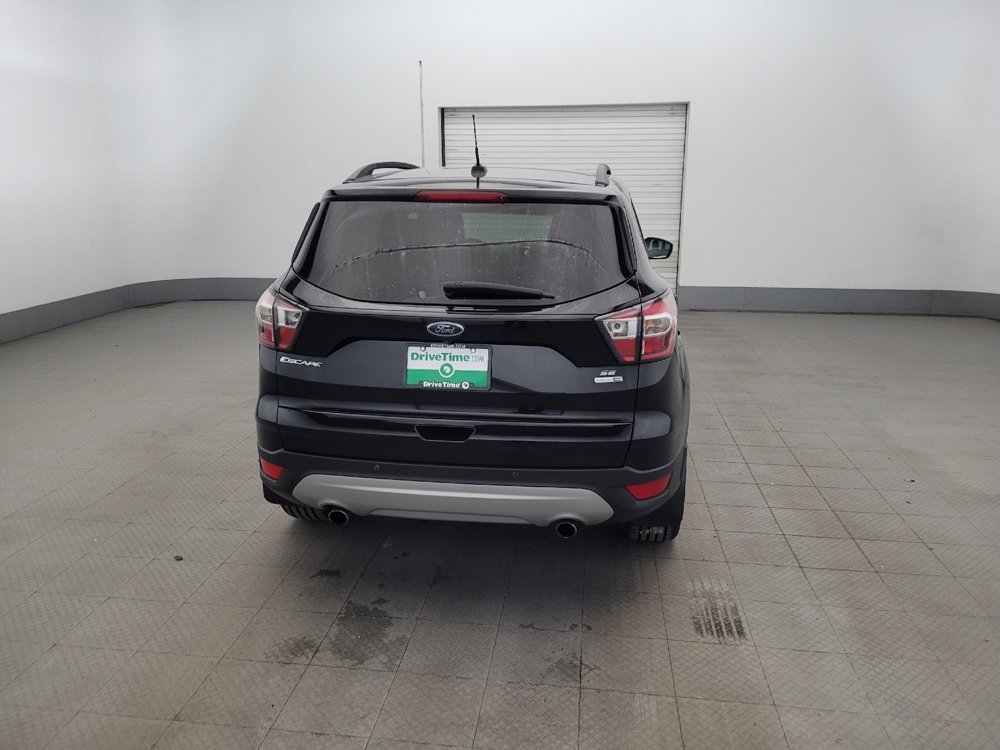 Used 2017 Ford Escape SE w/ Equipment Group 201A AWD/4WD image 7