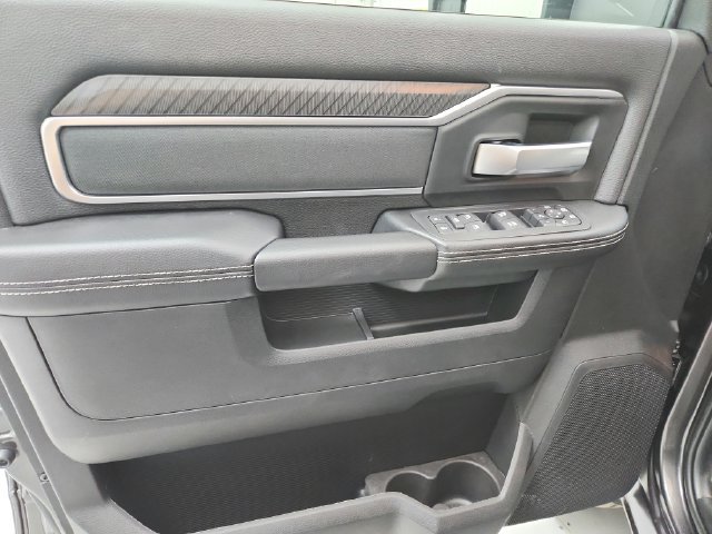 New 2026 RAM 2500 Big Horn AWD/4WD image 37