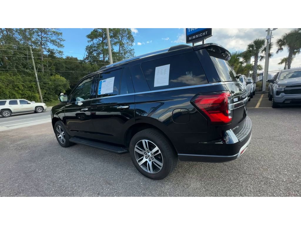 Used 2024 Ford Expedition Limited image 4