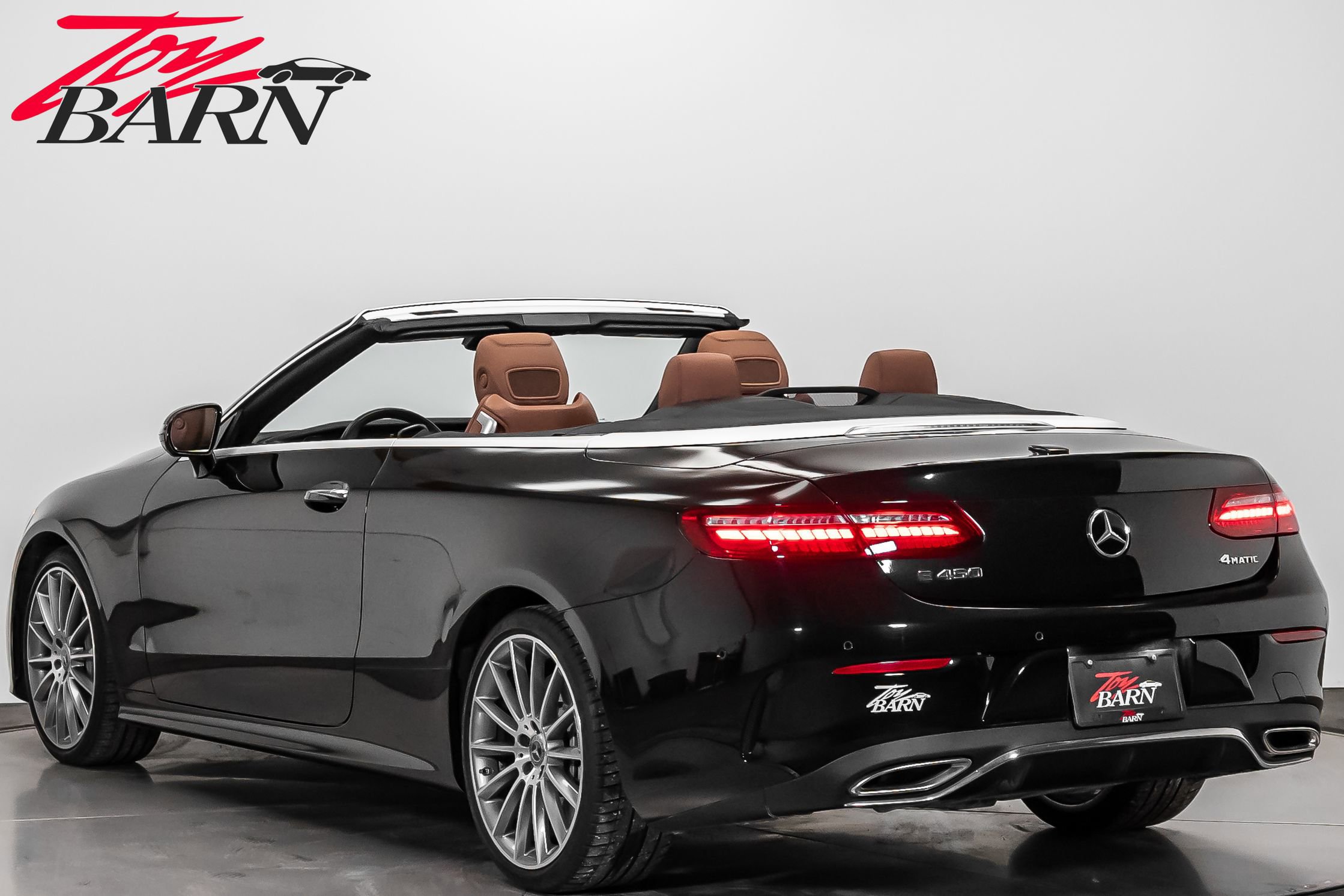 Used 2023 Mercedes-Benz E 450 4MATIC Cabriolet image 3