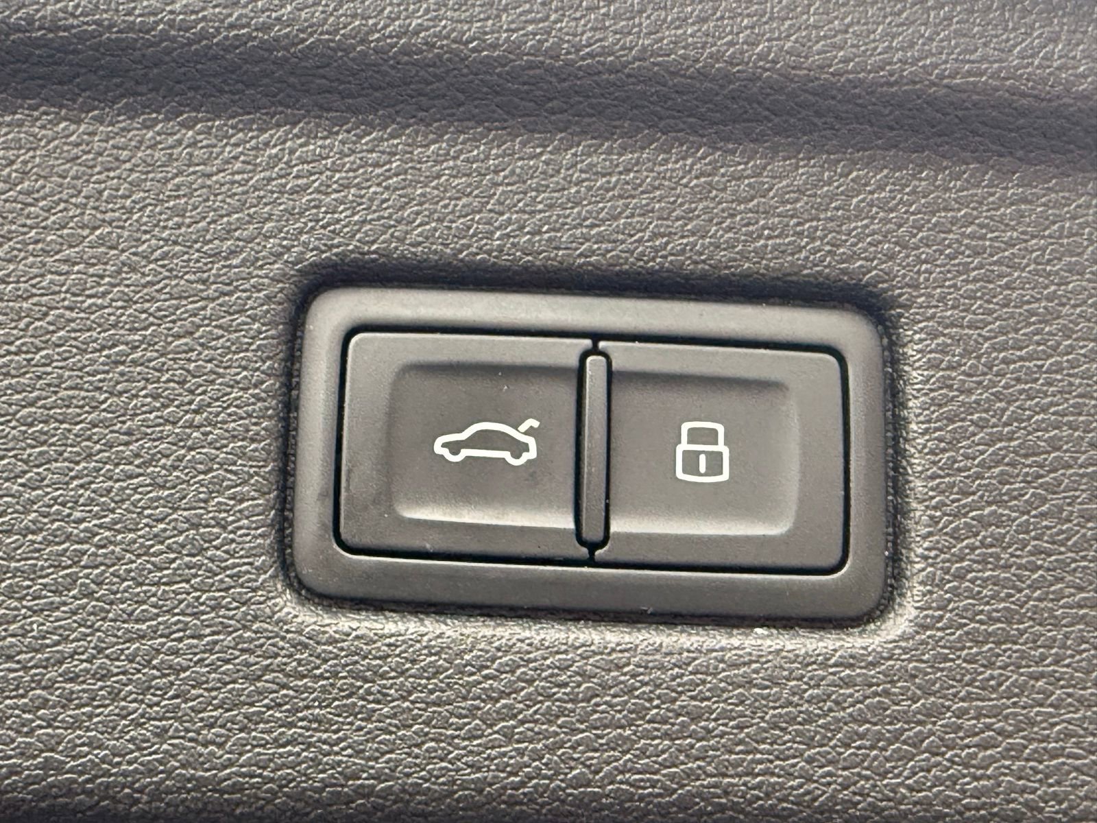 Used 2018 Audi A5 2.0T Premium Plus w/ Premium Plus image 13