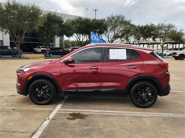 Used 2025 Buick Encore GX Sport Touring w/ Comfort Package image 4