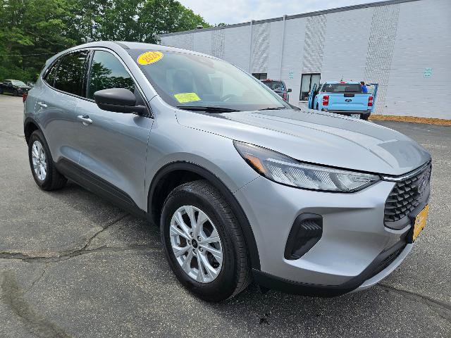 Certified 2024 Ford Escape Active AWD/4WD image 3