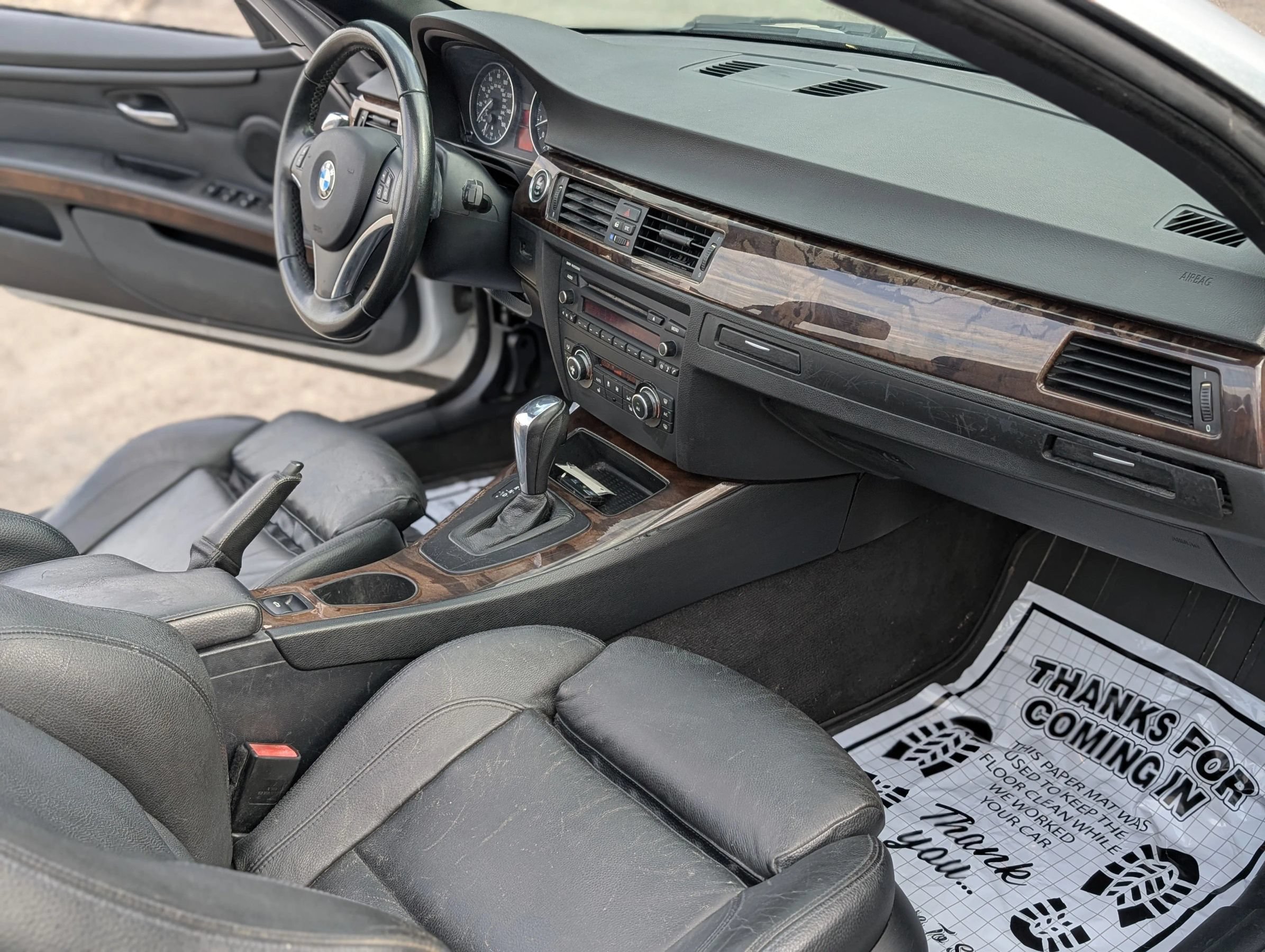 Used 2010 BMW 335i Convertible RWD image 21