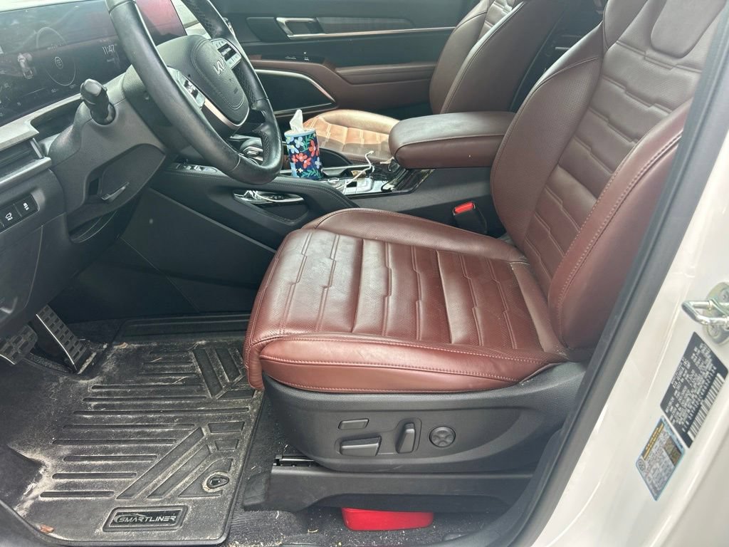 Certified 2024 Kia Telluride SX Prestige w/ Towing Package AWD/4WD image 5