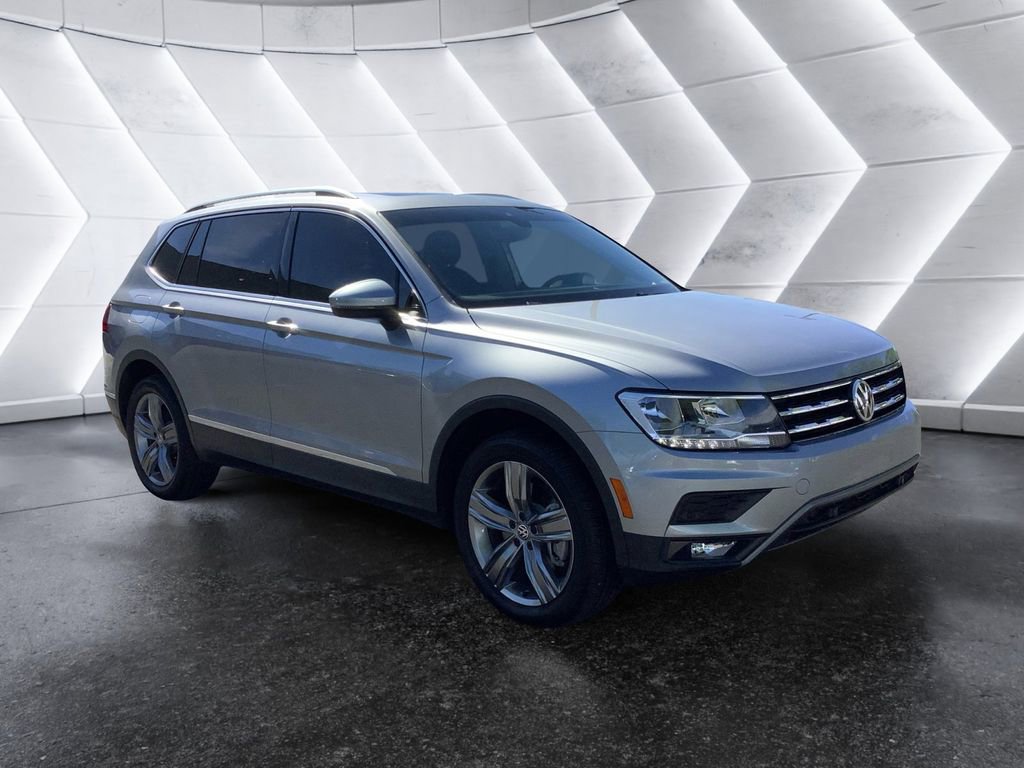 Used 2021 Volkswagen Tiguan SEL image 1