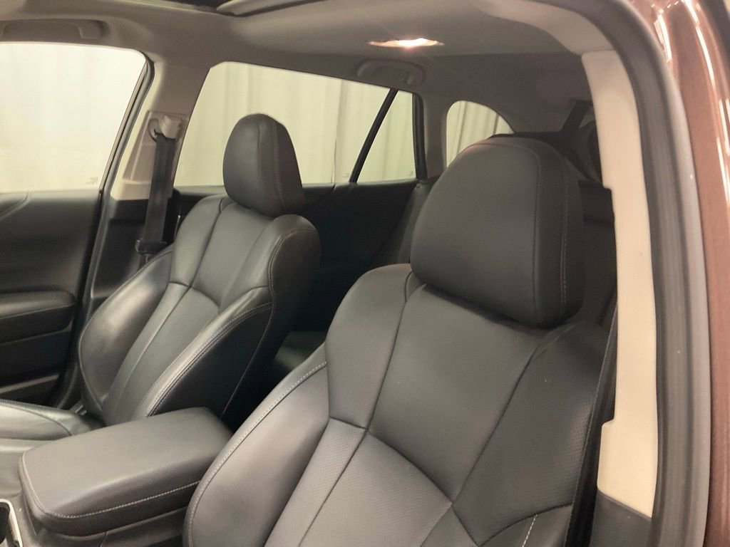 Used 2020 Subaru Outback Limited AWD/4WD image 10