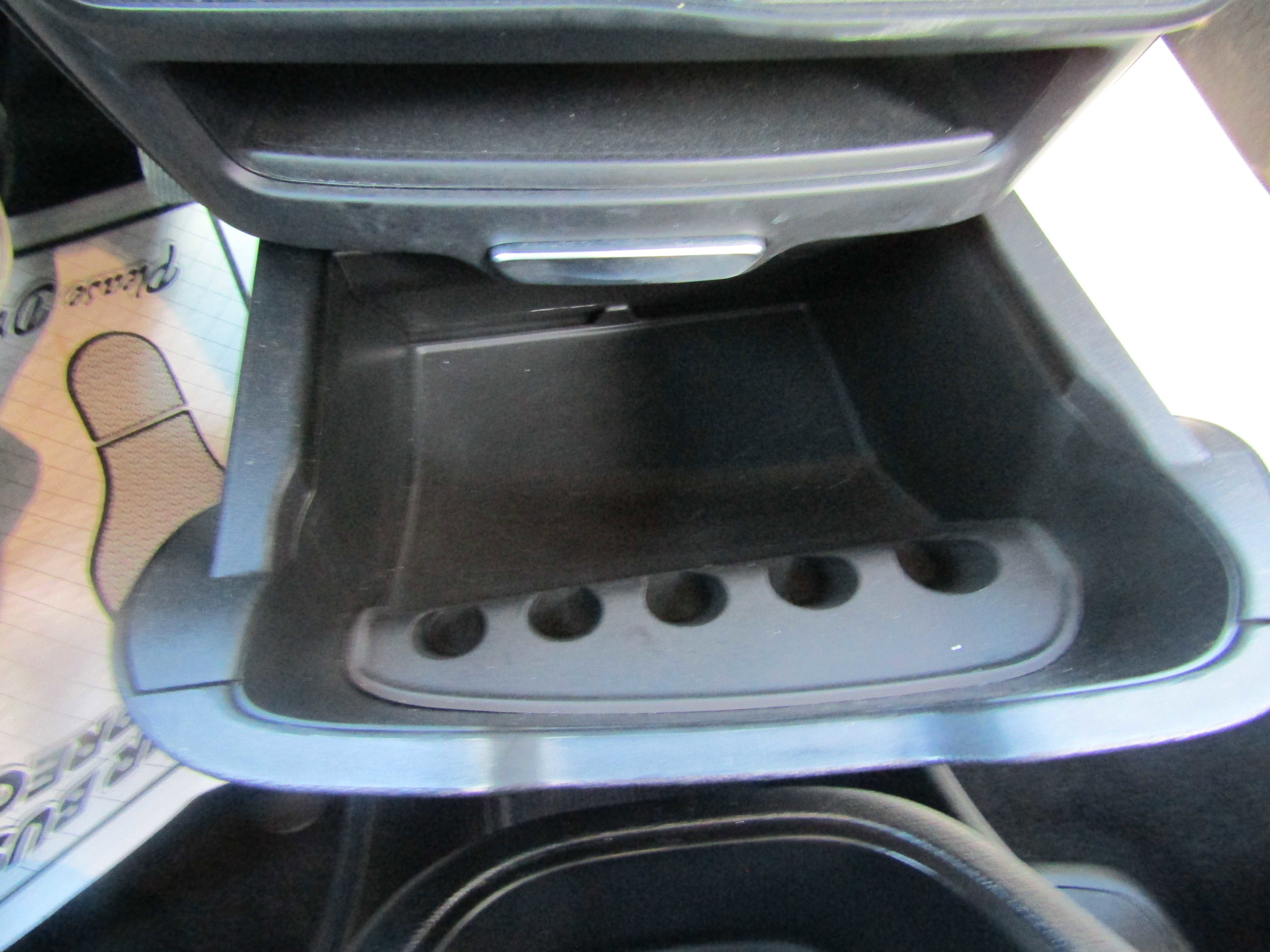 Used 2025 Chrysler Pacifica Select image 18