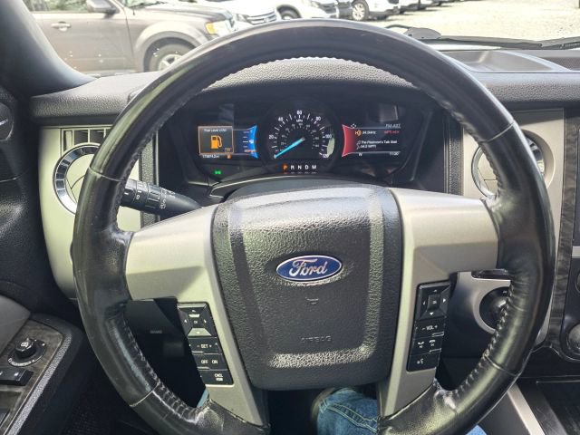 Used 2016 Ford Expedition Limited AWD/4WD image 15
