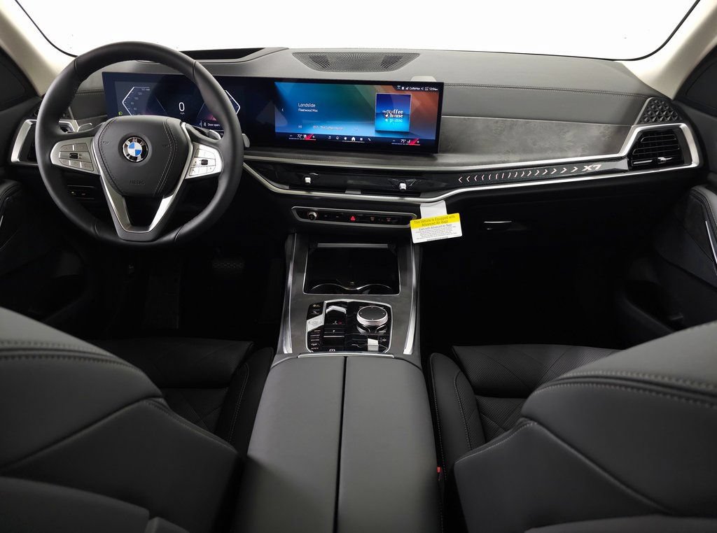Used 2026 BMW X7 xDrive40i AWD/4WD image 15