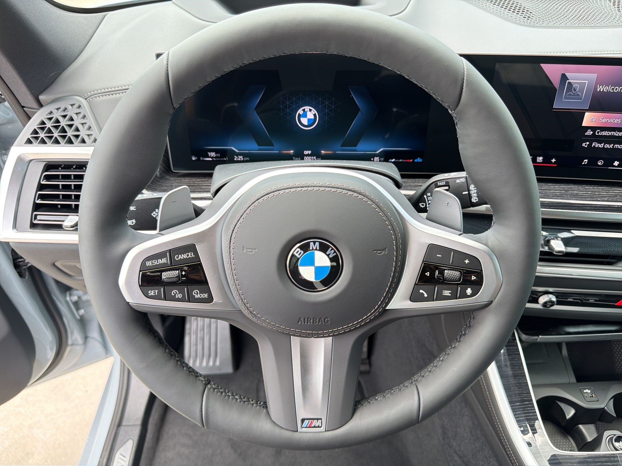 New 2026 BMW X5 xDrive40i w/ M Sport Package AWD/4WD image 10