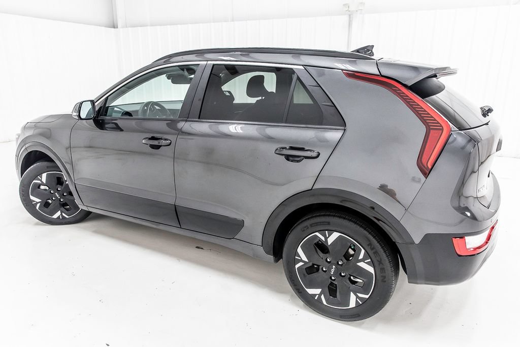 Used 2024 Kia Niro Wind FWD image 4