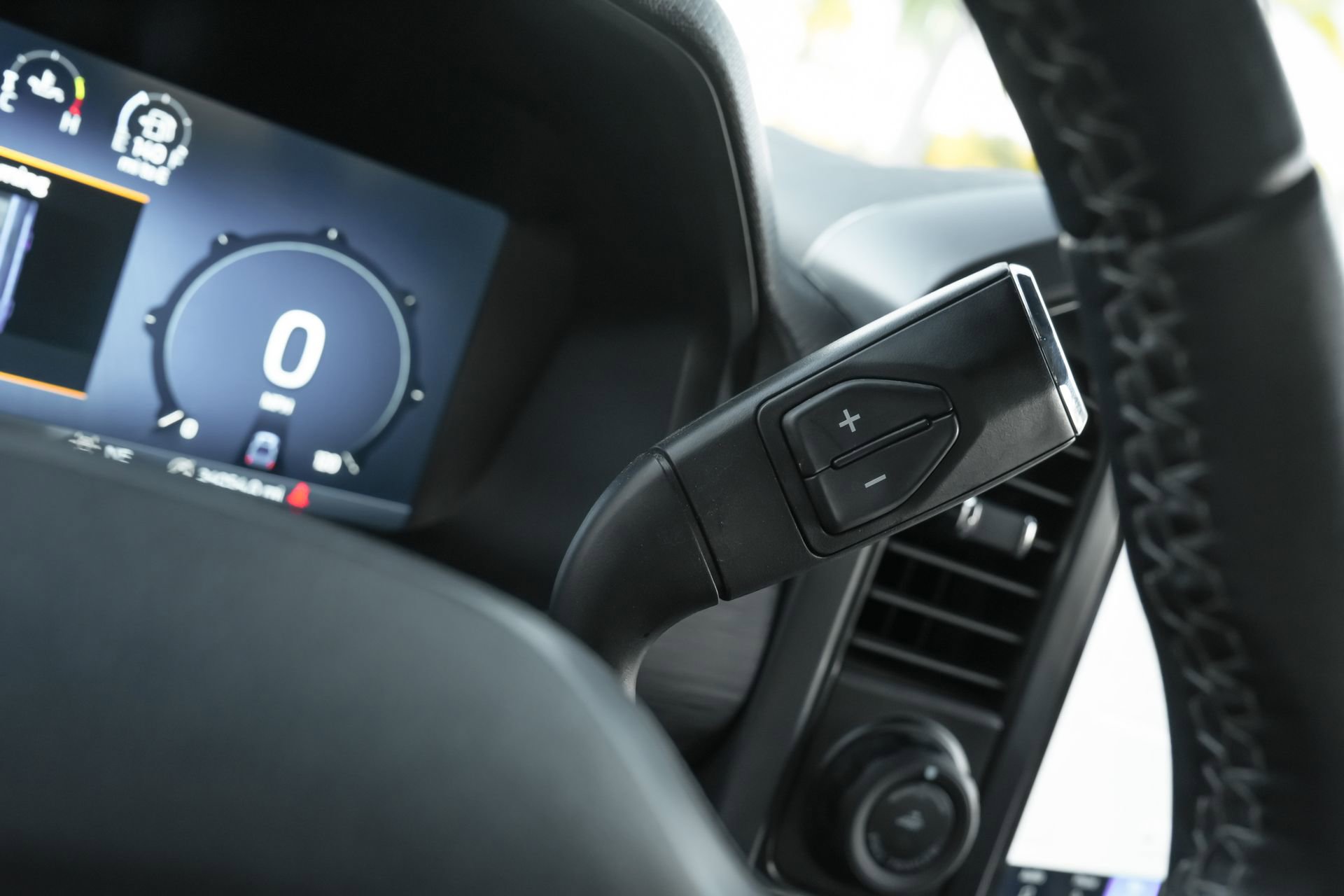 Used 2024 Ford F150 XLT w/ Mobile Office Package image 17