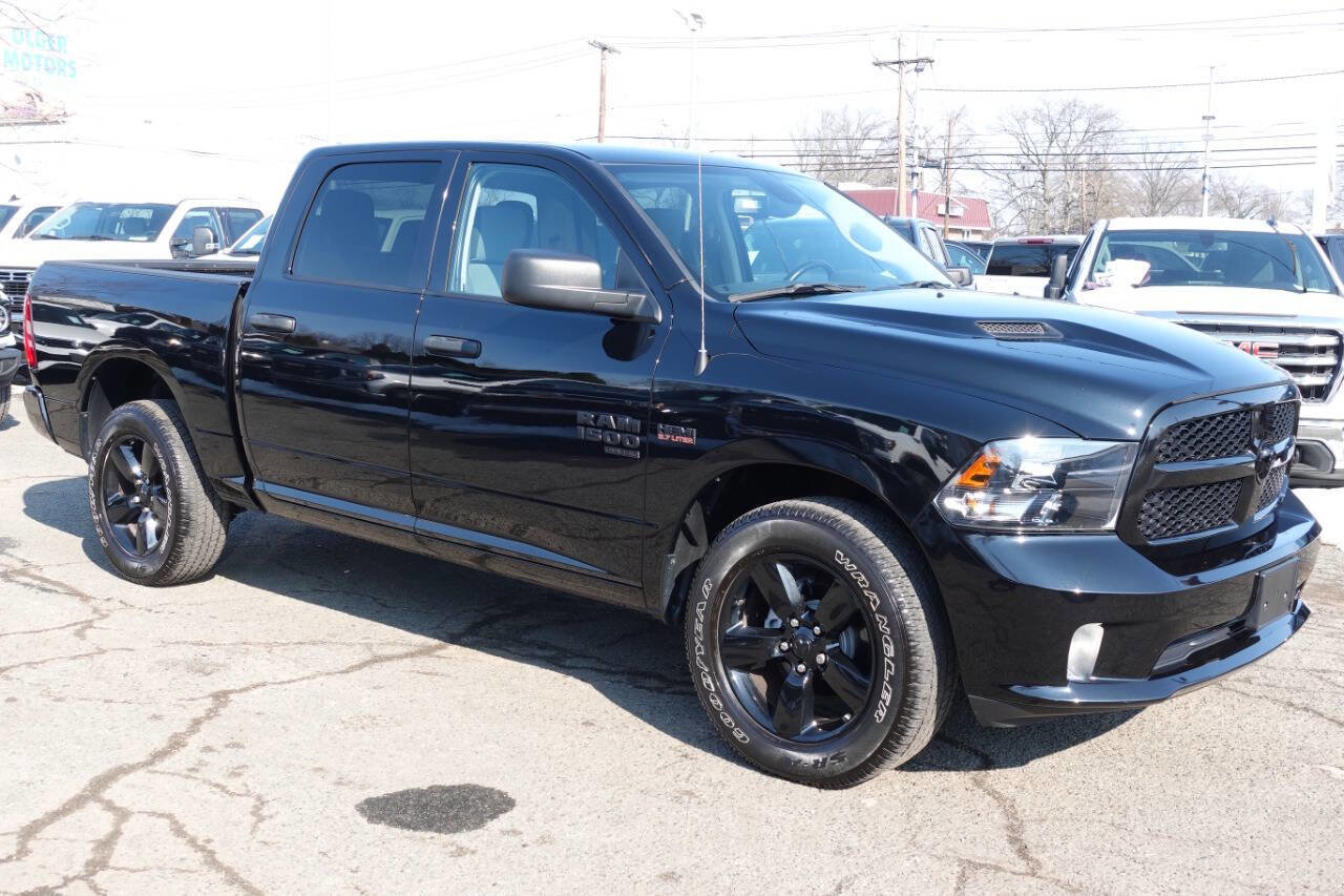 Used 2023 RAM 1500 Express w/ Wheel & Sound Group image 4