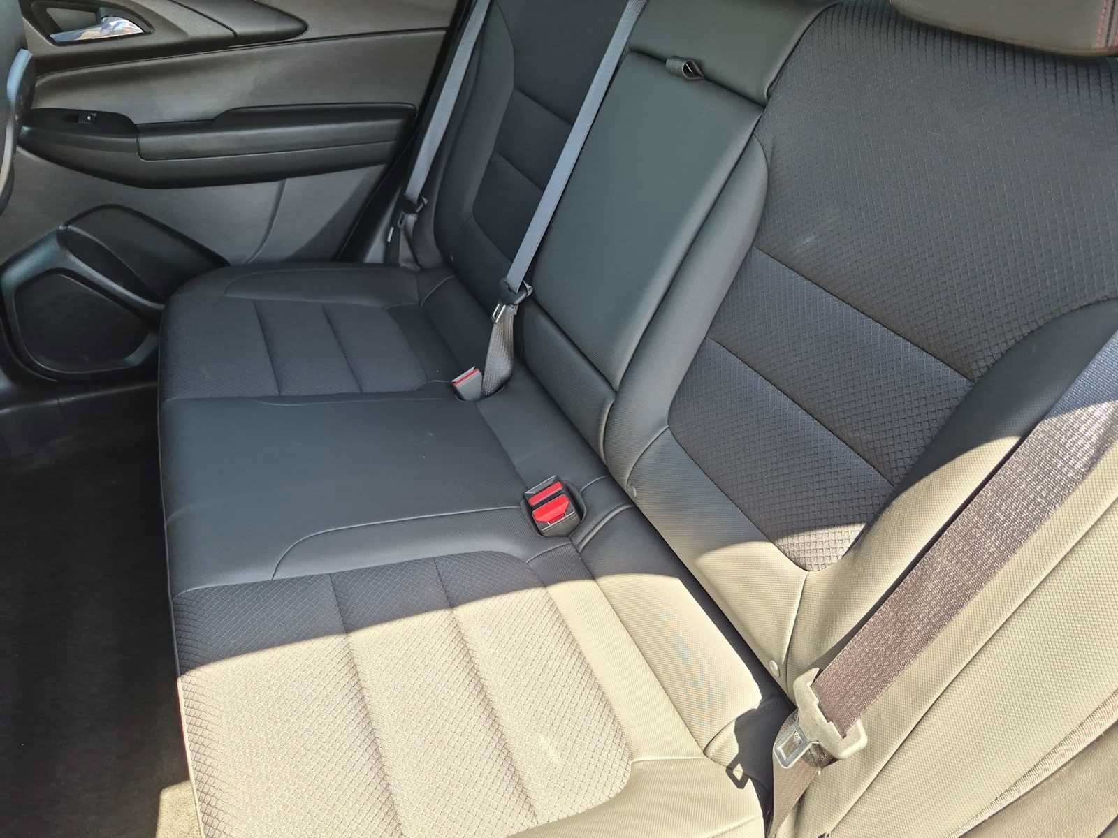 Used 2021 Chevrolet TrailBlazer RS w/ Technology Package FWD image 19