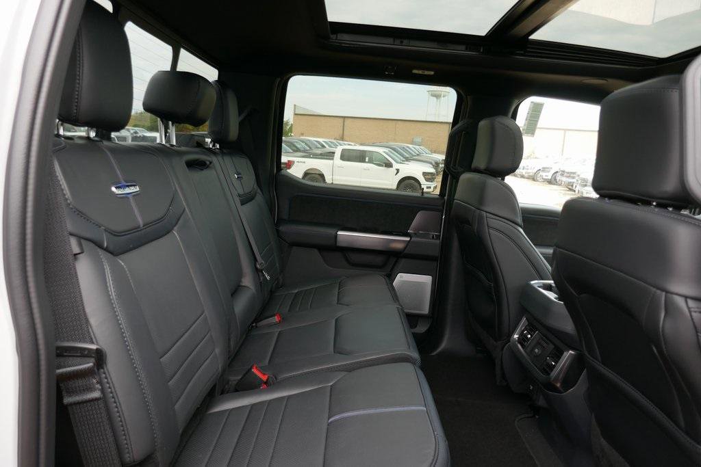 New 2026 Ford F350 Platinum w/ FX4 Off-Road Package image 12