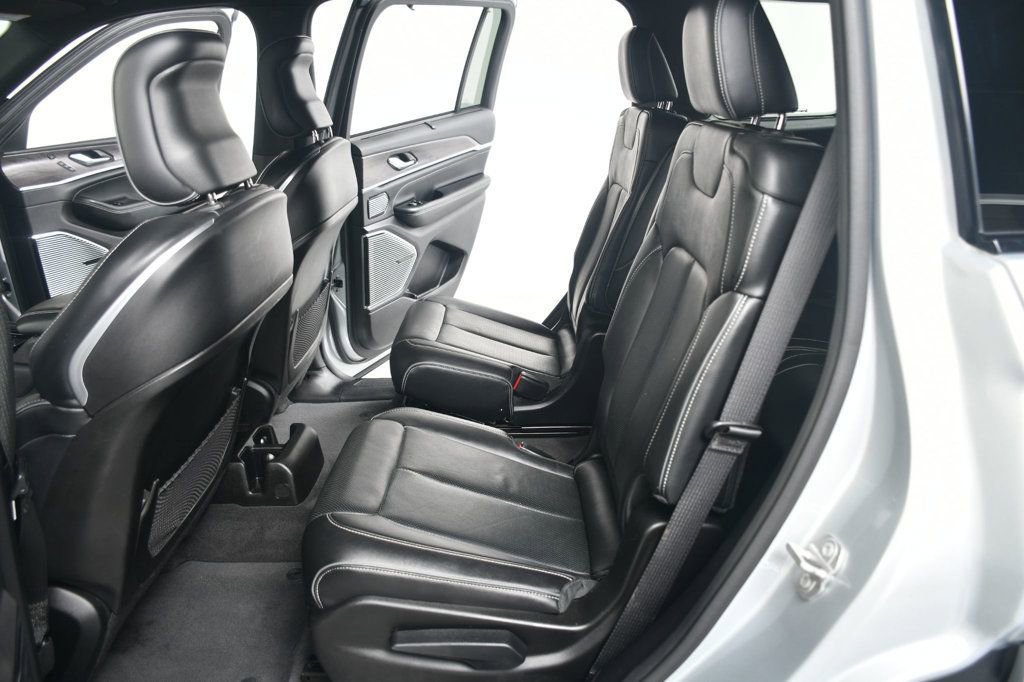 Used 2021 Jeep Grand Cherokee L Overland w/ Luxury Tech Group IV image 34