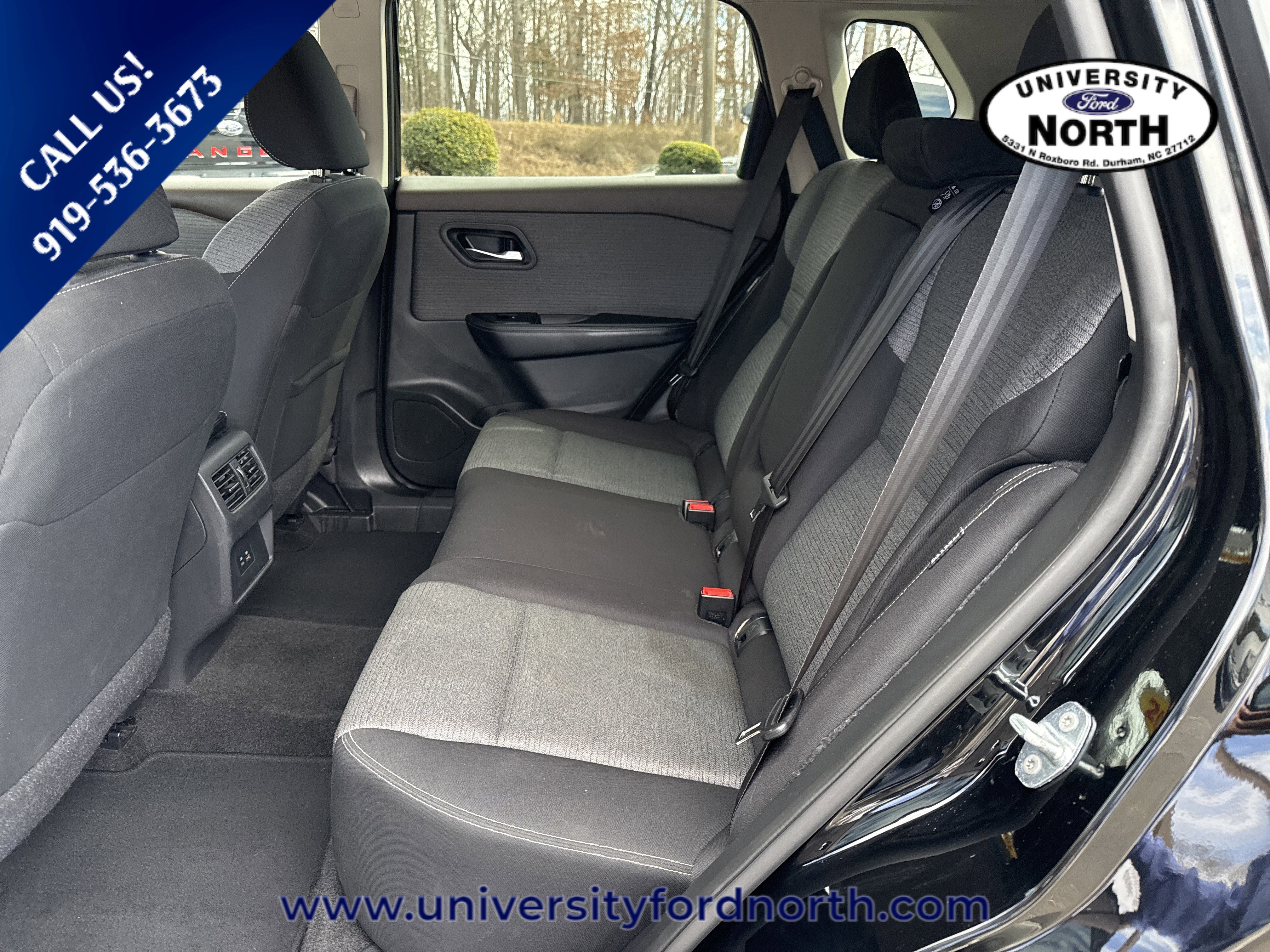 Used 2023 Nissan Rogue SV image 31