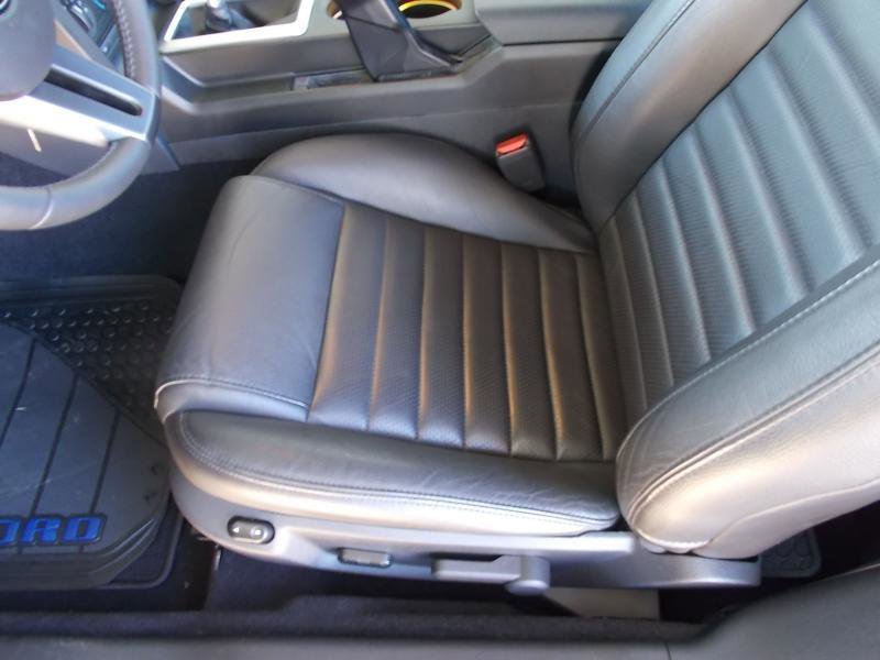 Used 2009 Ford Mustang GT image 67