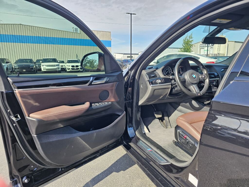Used 2017 BMW X4 xDrive28i image 21