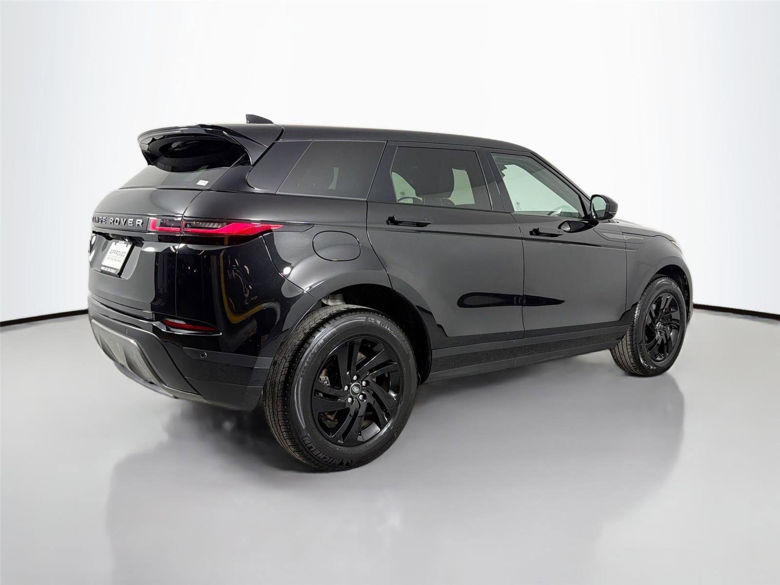 Certified 2025 Land Rover Range Rover Evoque S AWD/4WD image 5