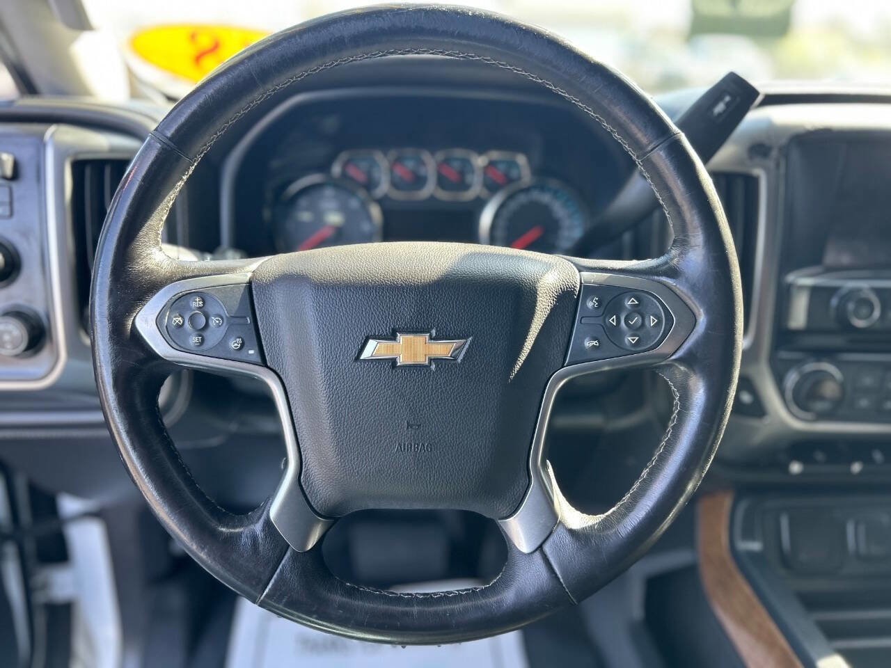 Used 2018 Chevrolet Silverado 1500 LTZ w/ LTZ Plus Package AWD/4WD image 11
