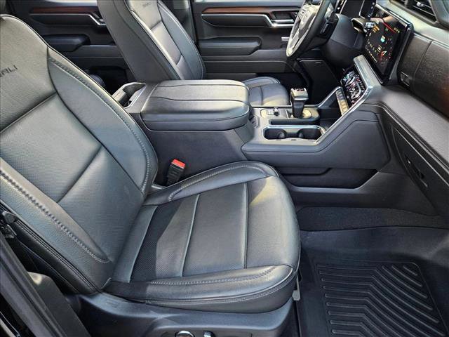 Used 2024 GMC Sierra 1500 Denali w/ Denali Reserve Package AWD/4WD image 19