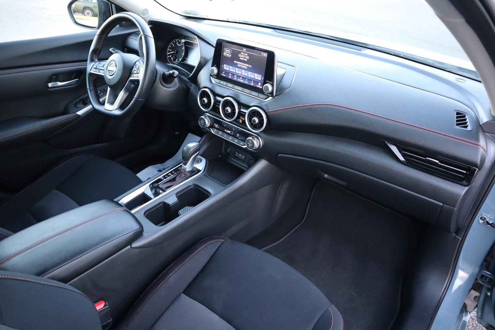 Used 2024 Nissan Sentra SR image 17