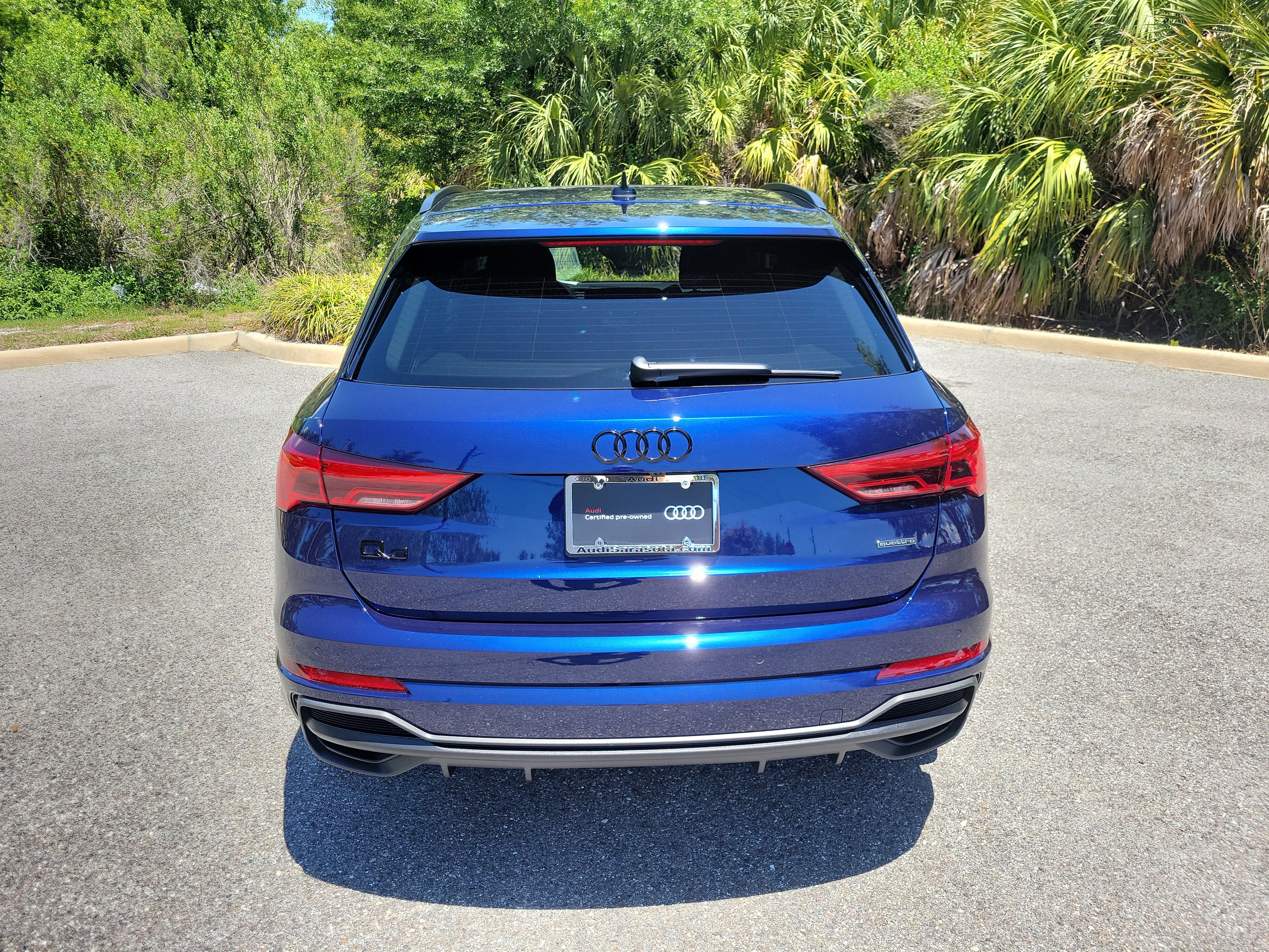 Certified 2023 Audi Q3 2.0T Premium w/ Black Optic Sport Package AWD/4WD image 6