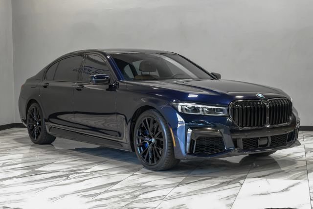 Used 2022 BMW 750i xDrive w/ Luxury Rear Seating Package AWD/4WD image 10